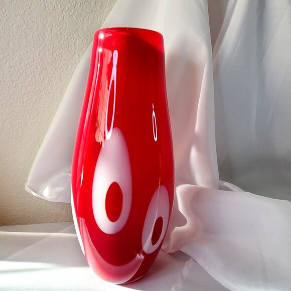 Cosmo Vase Red & White Blown Art Glass Murano Style Pop Art MCM Oblong 11" Tall - Picture 11 of 13